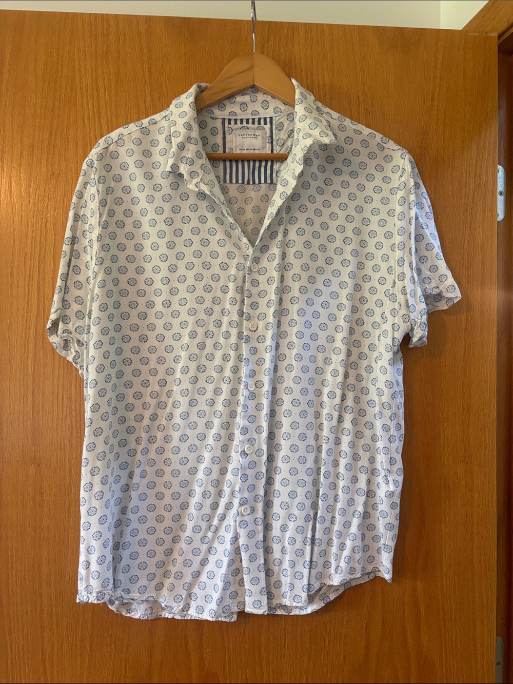 Cactus White Shirt with Blue Circular Print - Short Sleeve Button-Down